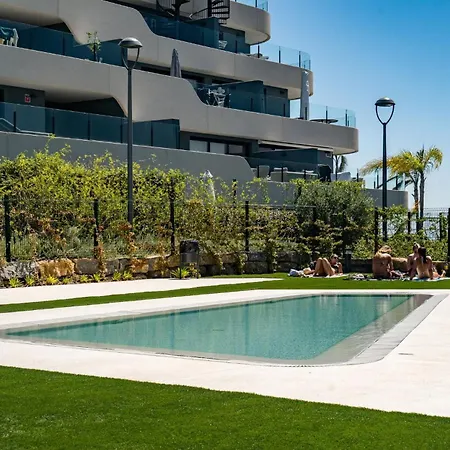 Contemporary 3-bedroom In Oasis 325 Appartamento