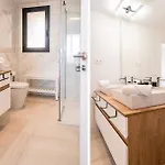 Apartment Contemporary 3-bedroom In Oasis 325