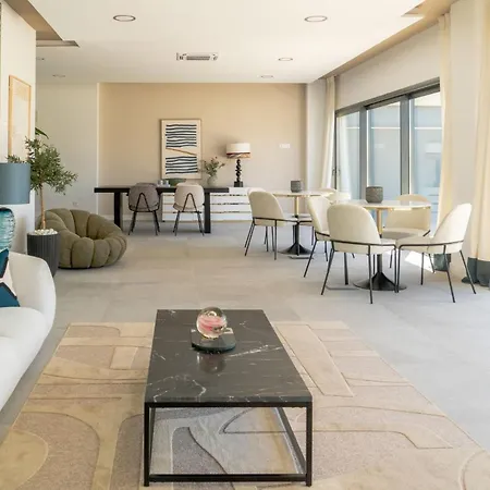 Apartman Contemporary 3-bedroom In Oasis 325