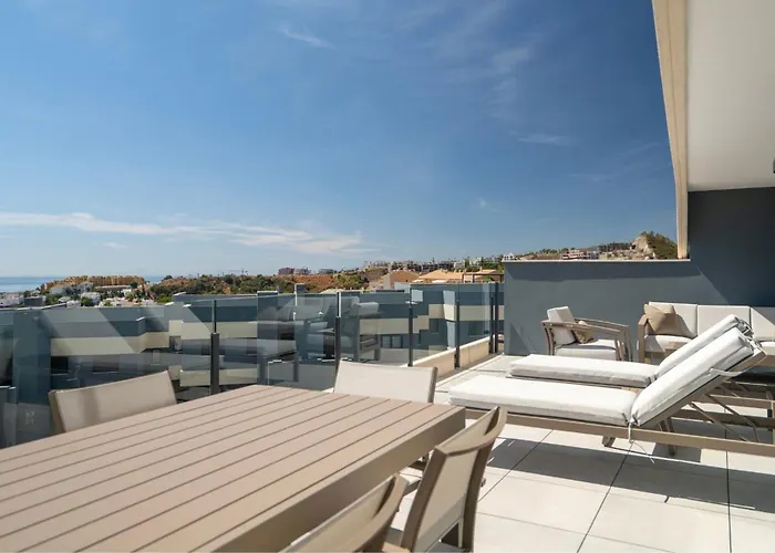 Contemporary 3-bedroom In Oasis 325 *