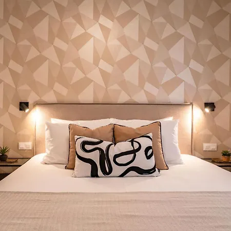 Contemporary 3-bedroom In Oasis 325 *