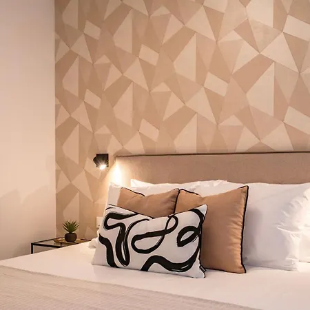 דירה Contemporary 3-bedroom In Oasis 325 אסטפונה