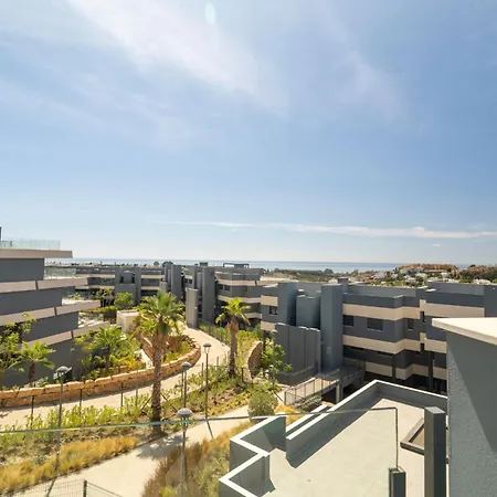 Contemporary 3-bedroom In Oasis 325 אסטפונה