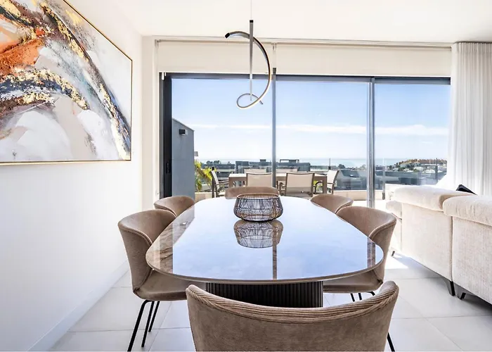 Apartamento Contemporary 3-bedroom In Oasis 325